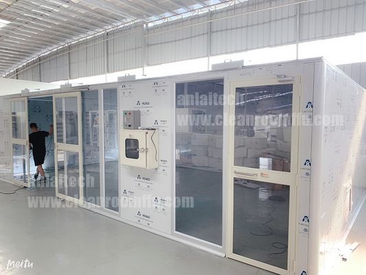 غرفة نظيفة معيارية قياسية ISO 5 GMP مع صندوق مرور المزود